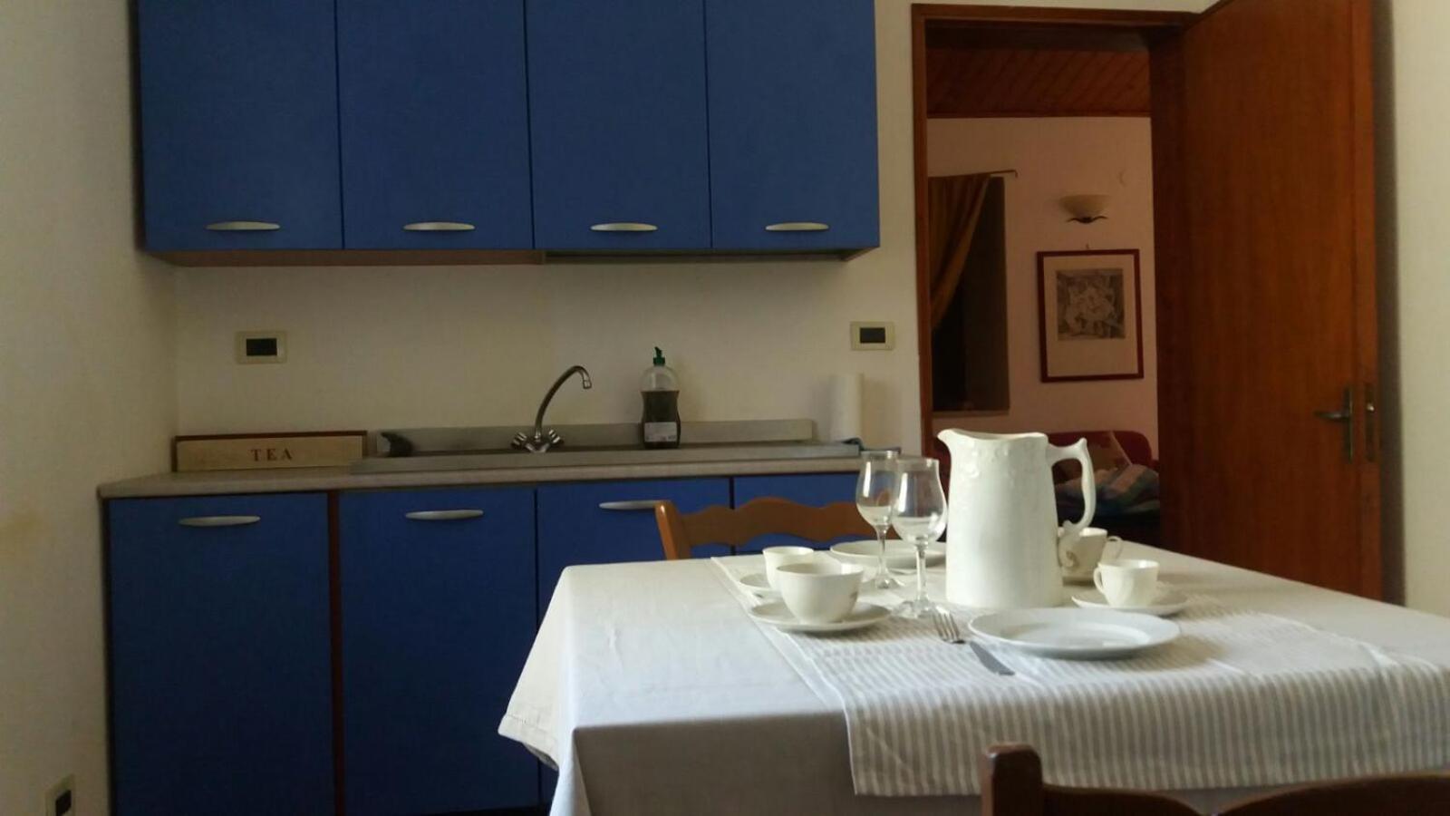 Linati'S Apartments โปลลินา ภายนอก รูปภาพ